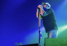 Staind live im Foxwoods Casino in Mashantucket (Stream) Staind - It's Been Awhile Live