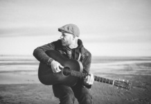 Matze Rossi und Lucas Rieger im Lux in Hannover Matze Rossi Behind The Lyrics Wofür schlägt Dein Herz