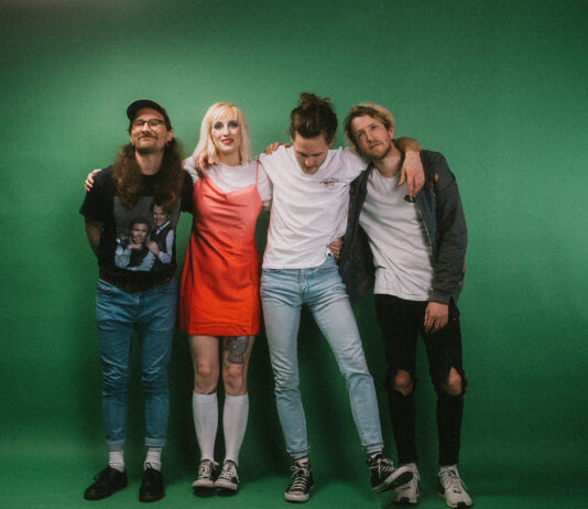 Still Talk veröffentlichen den Song „Veronica“ Still Talk