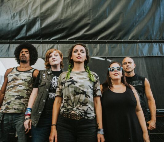 War On Women präsentieren neues Video War On Women