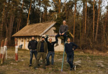 Feine Sahne Fischfilet sind jetzt zu fünft & arbeiten an neuer Musik Feine Sahne Fischfilet