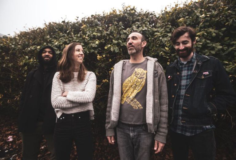 Gewinnt Tickets für Church Girls in Hannover