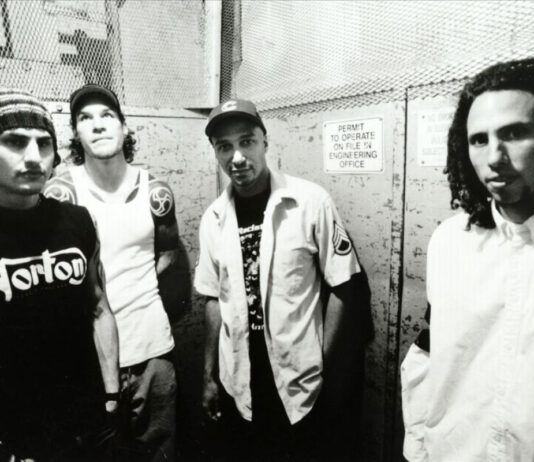 Rage Against The Machine: Alle Videos im Überblick Rage Against The Machine
