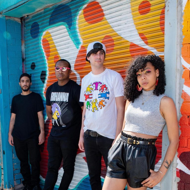 Baby Got Back Talk präsentieren Video zum Song „Model Minority“