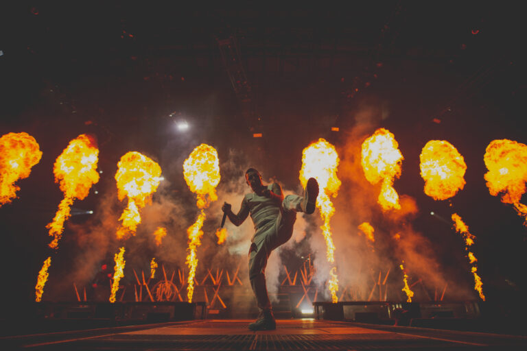 Parkway Drive gemeinsam mit While She Sleeps und Lorna Shore am 21. September 2022 in der Barclays Arena in Hamburg