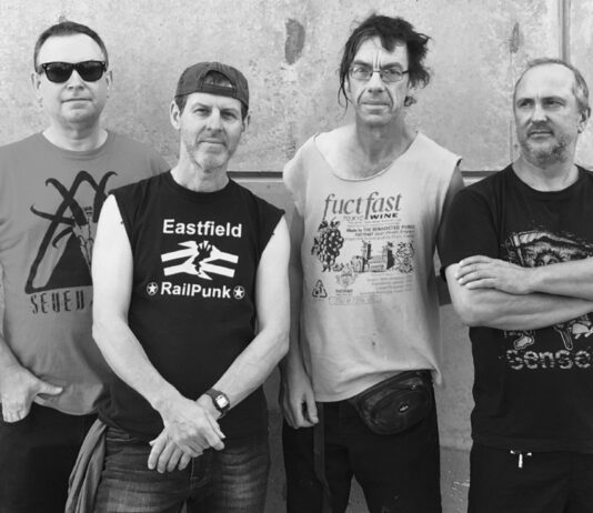 Subhumans Boxset ab sofort erhältlich