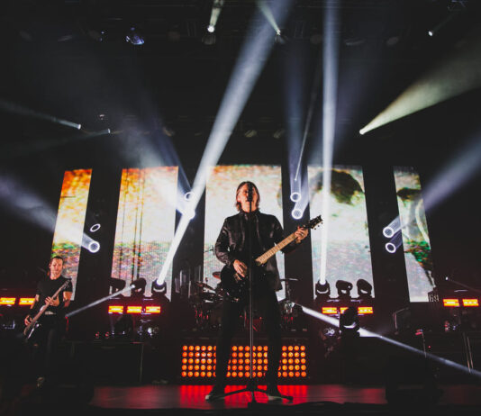 Alter Bridge, Halestorm und Mammoth WVH in Hamburg Alter Bridge, Halestorm und Mammoth WVH am 01.11.2022 live in der Sporthalle in Hamburg