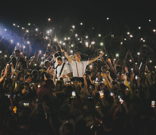 Kraftklub und Power Plush live in Hamburg Kraftklub live am 14.11.2022 in Hamburg