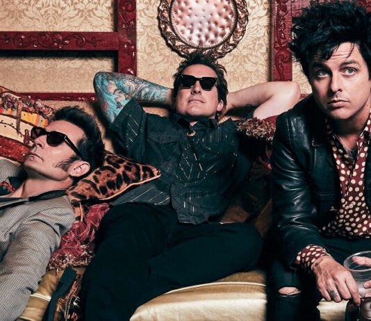 Green Day covern Elvis Costello Green Day