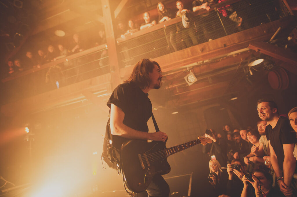 Fjørt mit Shitney Beers am 03.02.2023 live in der Hamburger Fabrik