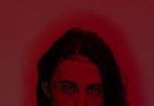 Falling In Reverse zeigen Musikvideo zu „Watch The World Burn“ Falling In Reverse 2023