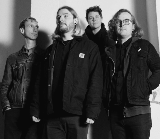 Harker veröffentichen den Song „Wasting Time“ inkl. Video Harker Band Pressfoto News