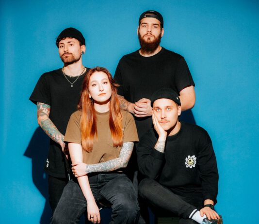 Attic Stories mit neuer Single „Lights“ Attic Stories 2023