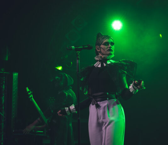 Skynd mit neuer Single und neuen Tourdaten Skynd mit Ice Nine Kills & Lansdowne live am 29.05.2023 in der Markthalle in Hamburg