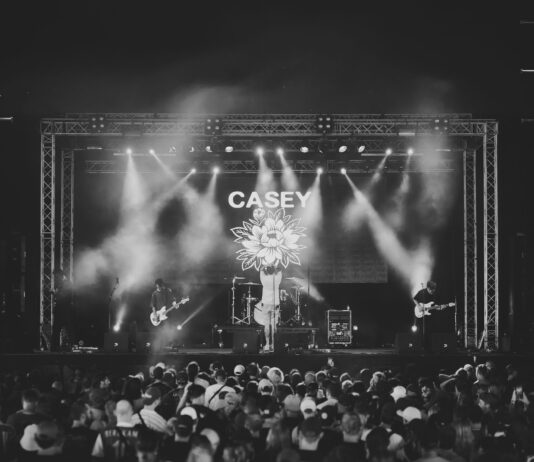 Casey geben Toursupport bekannt