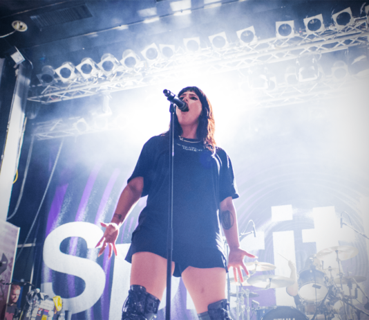 Spiritbox, Motionless In White & InVisions live in Hannover Spiritbox mit Motionless In White und InVisions live am 14.06.2023 im Capitol Hannover