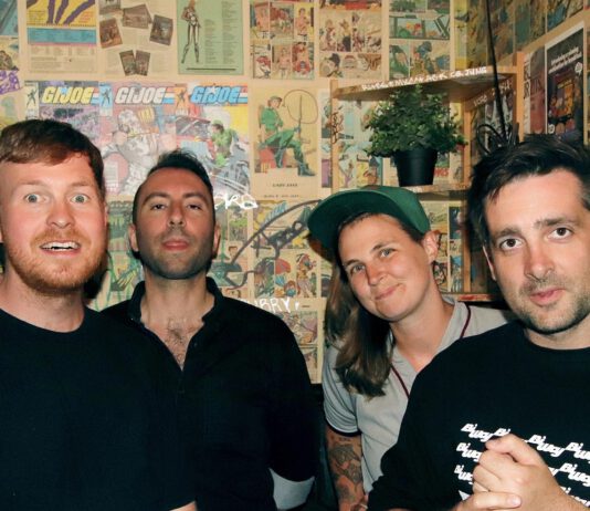 Pkew Pkew Pkew mit neuem Mitglied und Label