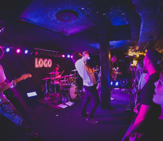 Hot Mulligan, Spanish Love Songs & Still Talk in Hamburg