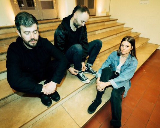 Brutus teilen neue Single „Love Won’t Hide The Ugliness“ Brutus