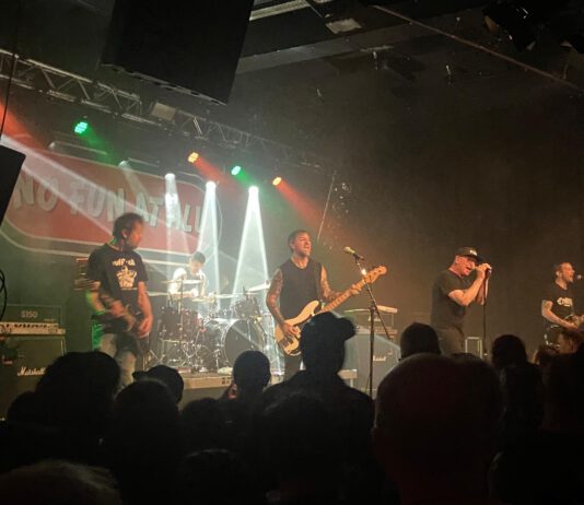 No Fun At All und Skin Of Tears in Hannover, Kulturzentrum Faust No Fun At All live in Hannover