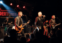 The Undertones und No Berlin in Hannover, Faust