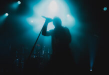 Periphery live in Hamburg