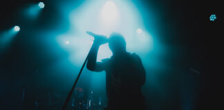 Periphery live in Hamburg