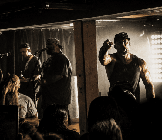 Lionheart, Get The Shot und Cabal in Hannover, Béi Chéz Heinz