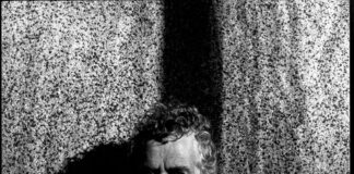 Tribut an Shane MacGowan: Glen Hansards Interpretation von „Bottle of Smoke“ veröffentlicht Tribut an Shane MacGowan: Glen Hansards Interpretation von „Bottle of Smoke“ veröffentlicht