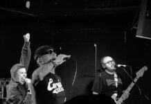 Los Fastidios und Repeat live in Hannover, Lux